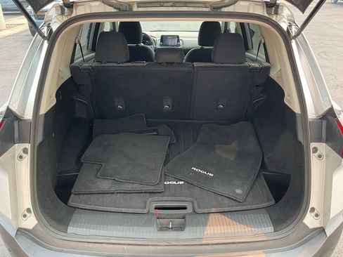 Used 2021 Nissan Rogue SV AWD/4WD image 21