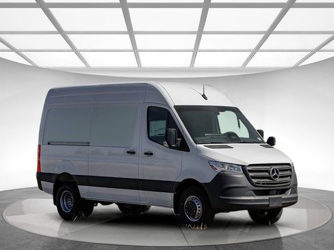 New 2026 Mercedes-Benz Sprinter 4500 image 5