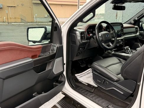 Used 2021 Ford F150 Lariat w/ Equipment Group 502A High AWD/4WD image 7