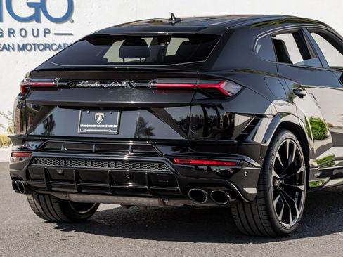 Used 2024 Lamborghini Urus S AWD/4WD image 7