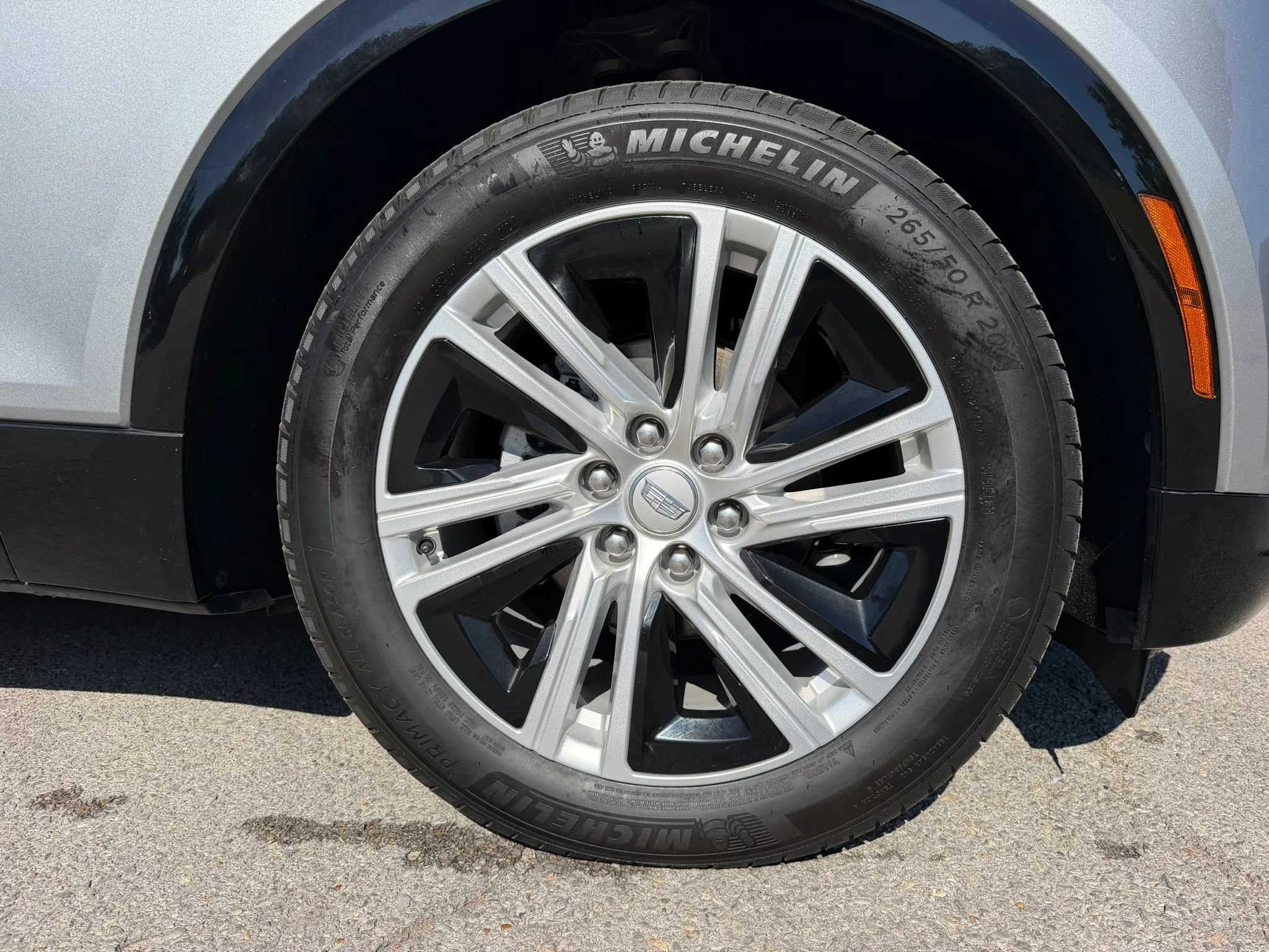 Used 2024 Cadillac Lyriq Tech AWD/4WD image 10