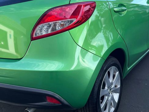 Used 2013 MAZDA MAZDA2 Touring image 19