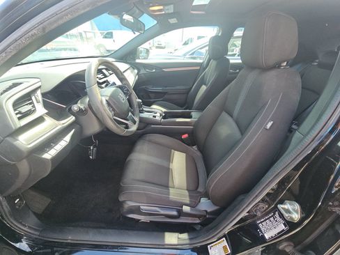 Used 2019 Honda Civic EX image 4