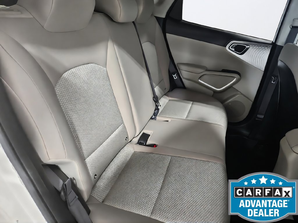 Used 2022 Kia Soul LX FWD image 34