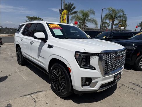 Used 2021 GMC Yukon Denali w/ Denali Premium Package RWD image 7