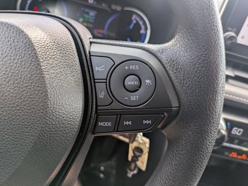 Certified 2025 Toyota RAV4 LE AWD/4WD image 25