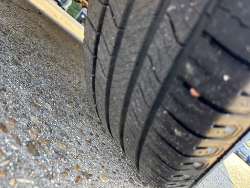 Used 2019 Subaru Outback 2.5i Limited w/ Popular Package #2 image 9