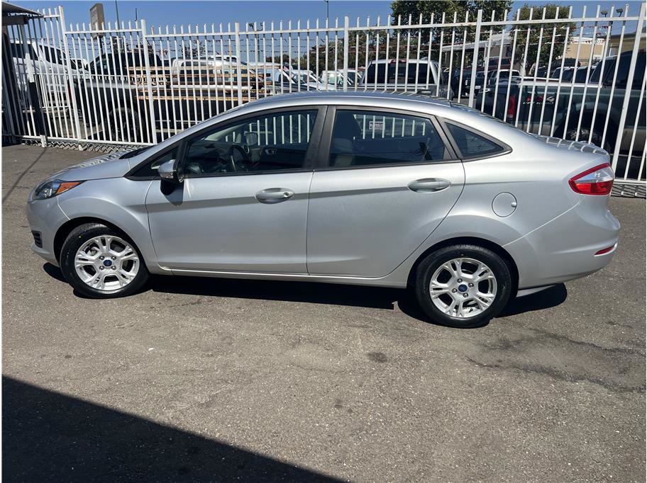 Used 2014 Ford Fiesta SE FWD image 8