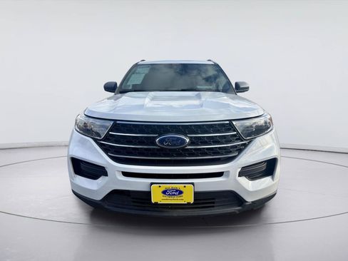 Used 2020 Ford Explorer XLT RWD image 6