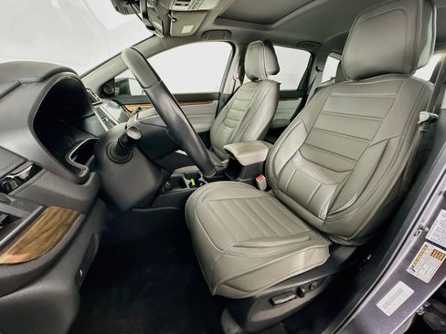 Used 2017 Honda CR-V Touring image 13