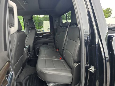 Used 2024 Chevrolet Silverado 3500 LT w/ Convenience Package AWD/4WD image 25