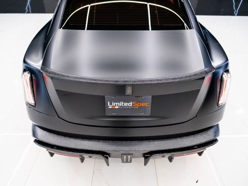 Used 2026 Rolls-Royce Spectre image 24