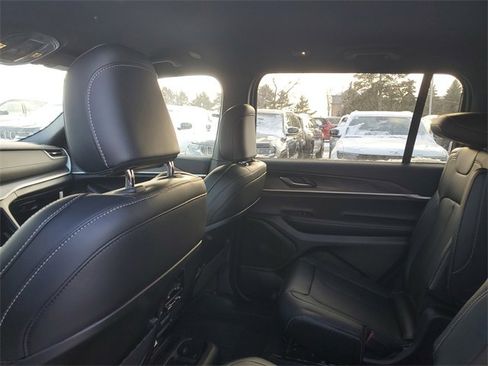 New 2025 Jeep Grand Cherokee L Limited w/ Trailer Tow Package image 11