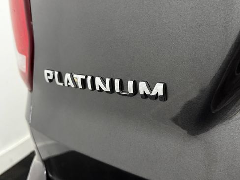 Used 2018 Ford Explorer Platinum AWD/4WD image 7