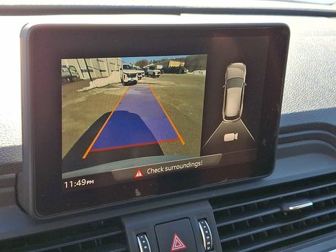 Used 2019 Audi Q5 2.0T Premium w/ Convenience Package image 18