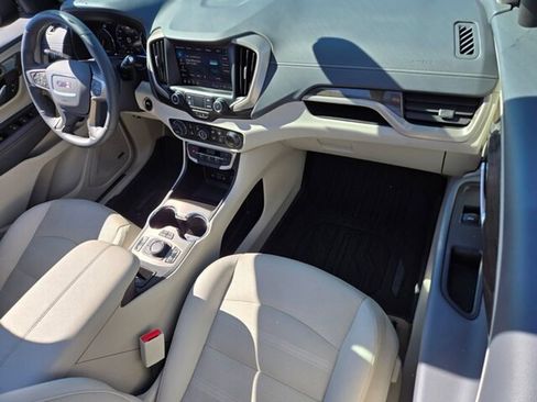 Used 2023 GMC Terrain Denali w/ Denali Premium Package image 20