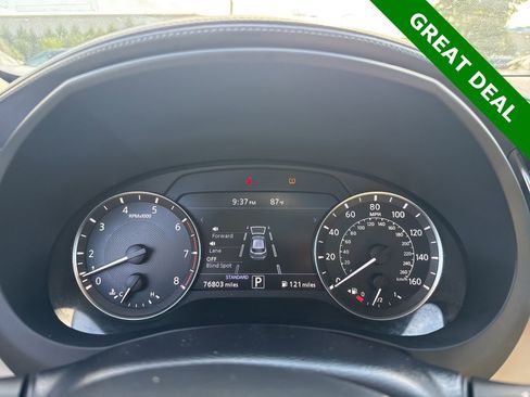Used 2020 INFINITI QX50 Luxe w/ Navigation Package FWD image 21