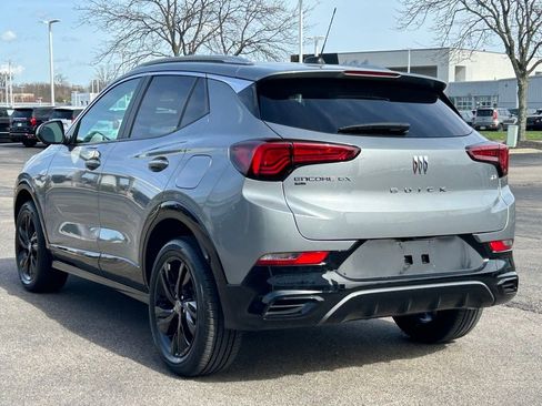 Used 2024 Buick Encore GX Sport Touring w/ Advanced Technology Package image 5