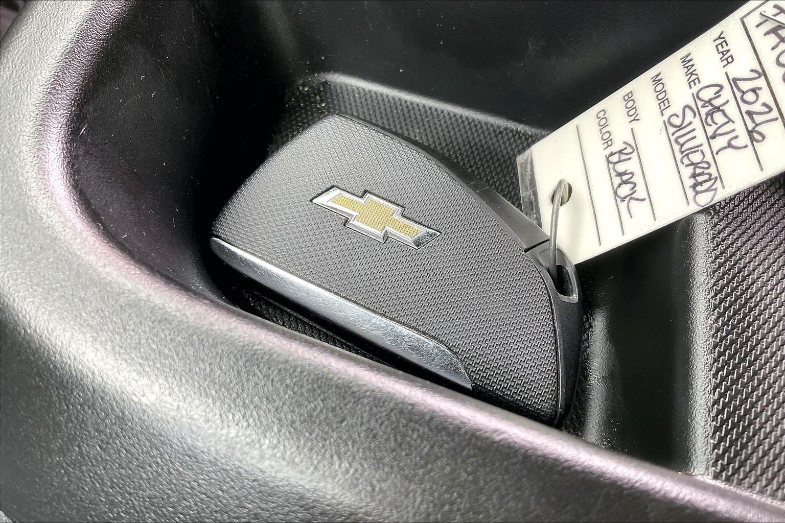 Used 2026 Chevrolet Silverado 1500 LT AWD/4WD image 14