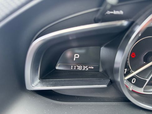 Used 2014 MAZDA MAZDA3 s Grand Touring FWD image 11