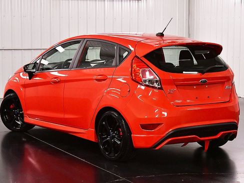 Used 2016 Ford Fiesta ST image 5