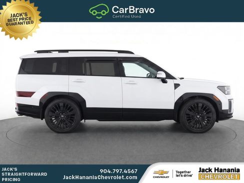Used 2024 Hyundai Santa Fe Calligraphy AWD/4WD image 3