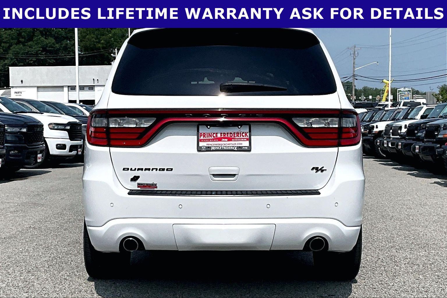 Used 2021 Dodge Durango R/T w/ Blacktop Package AWD/4WD image 4