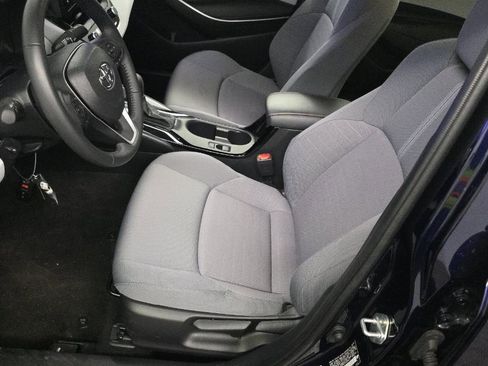 Used 2024 Toyota Corolla LE AWD/4WD image 5