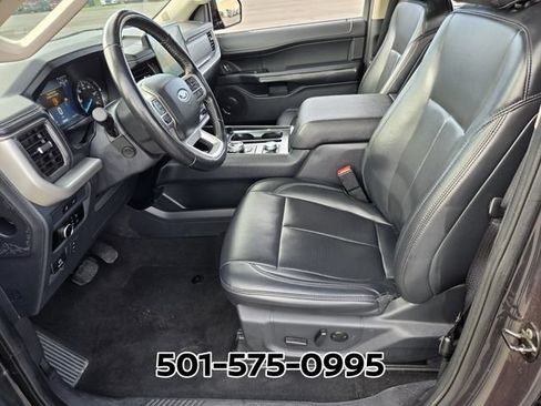 Used 2024 Ford Expedition XLT AWD/4WD image 9