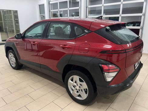 New 2026 Hyundai Kona SE image 11