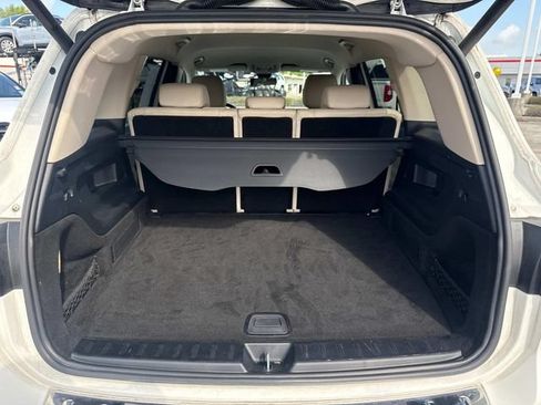 Used 2021 Mercedes-Benz GLB 250 image 12