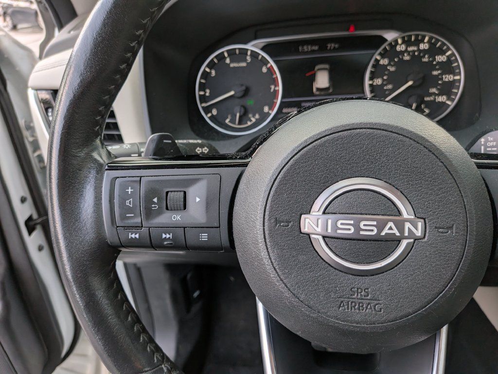 Used 2022 Nissan Rogue SL FWD image 14