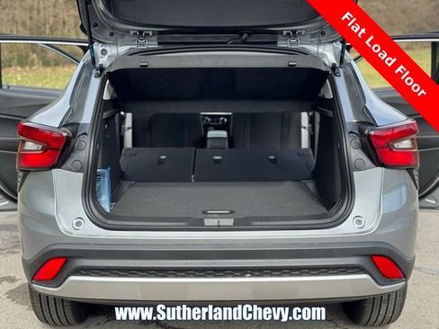 New 2026 Chevrolet Trax LT w/ LT Convenience Package image 37