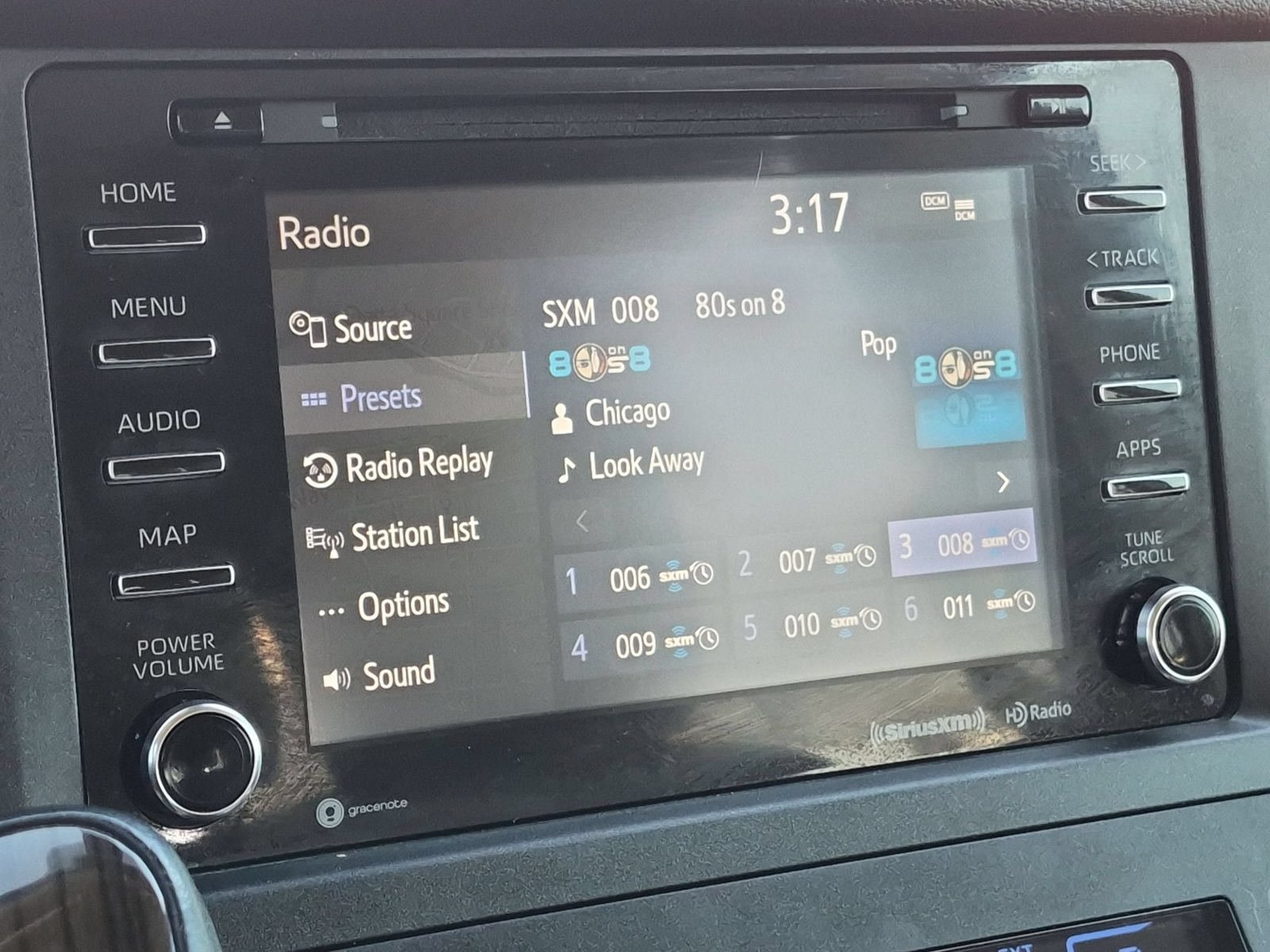 Used 2019 Toyota Sienna XLE w/ XLE Navigation Package FWD image 20