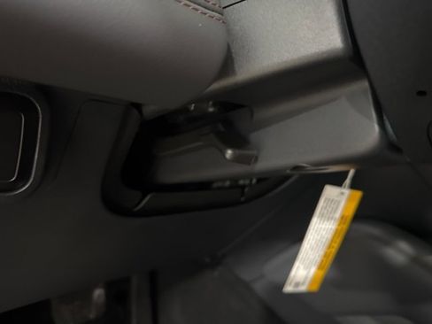 New 2026 Ford Explorer Active w/ Active Comfort Package image 24