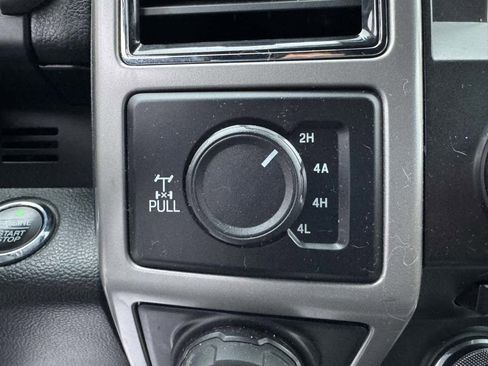 Used 2017 Ford F150 Lariat w/ Equipment Group 502A Luxury image 18