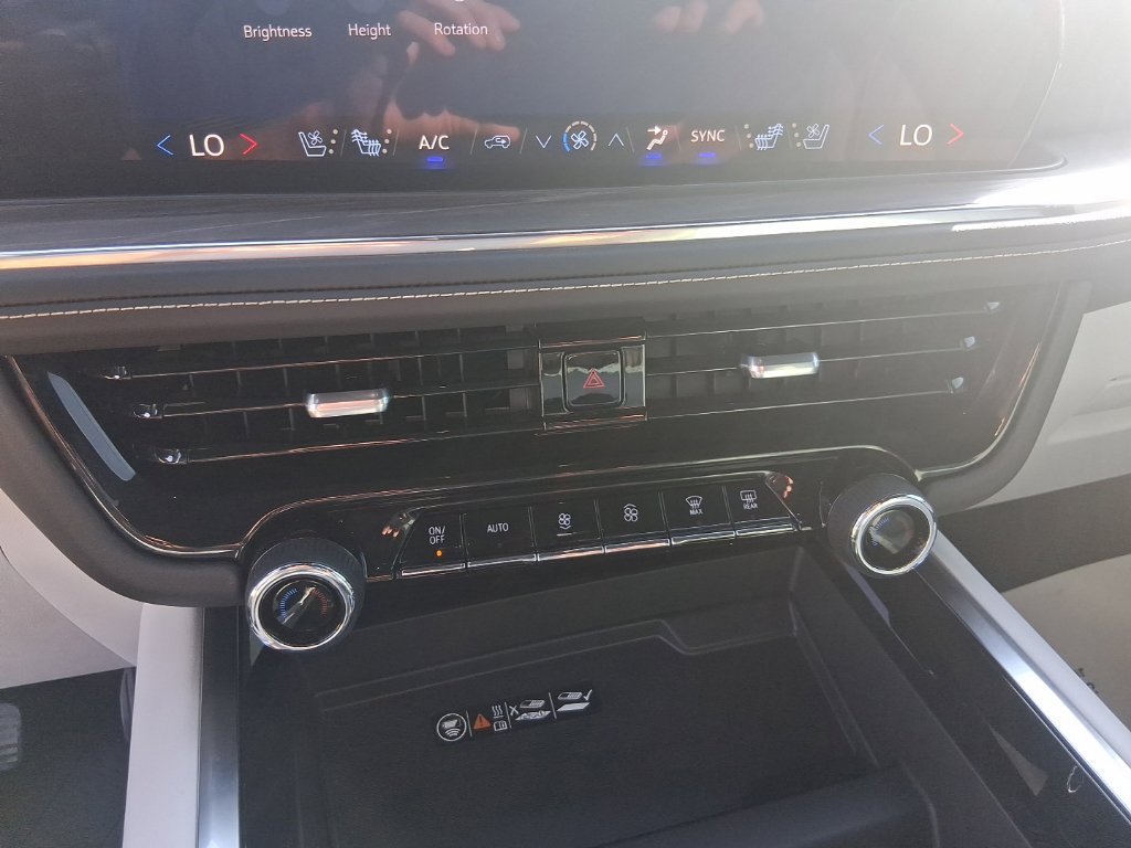 New 2025 Chevrolet Tahoe Premier AWD/4WD image 26