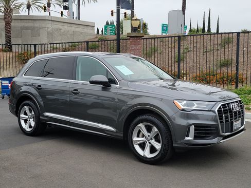 Used 2020 Audi Q7 3.0T Premium w/ Convenience Package AWD/4WD image 7