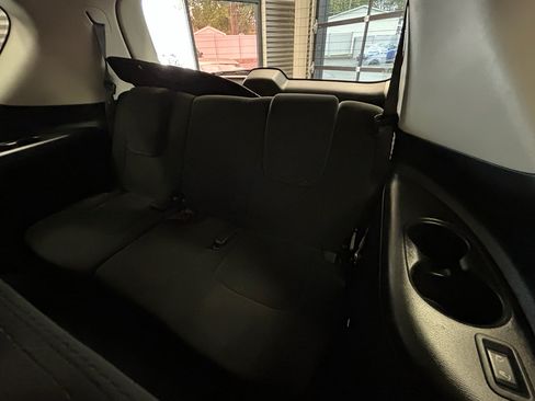 Used 2019 Nissan Armada SV w/ Driver Package AWD/4WD image 7