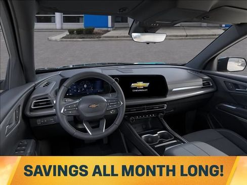 New 2026 Chevrolet Traverse LT w/ Driver Confidence Package FWD image 15