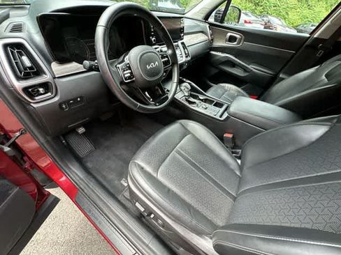 Used 2022 Kia Sorento S AWD/4WD image 17