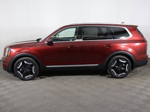 Used 2023 Kia Telluride EX X-Line image 20