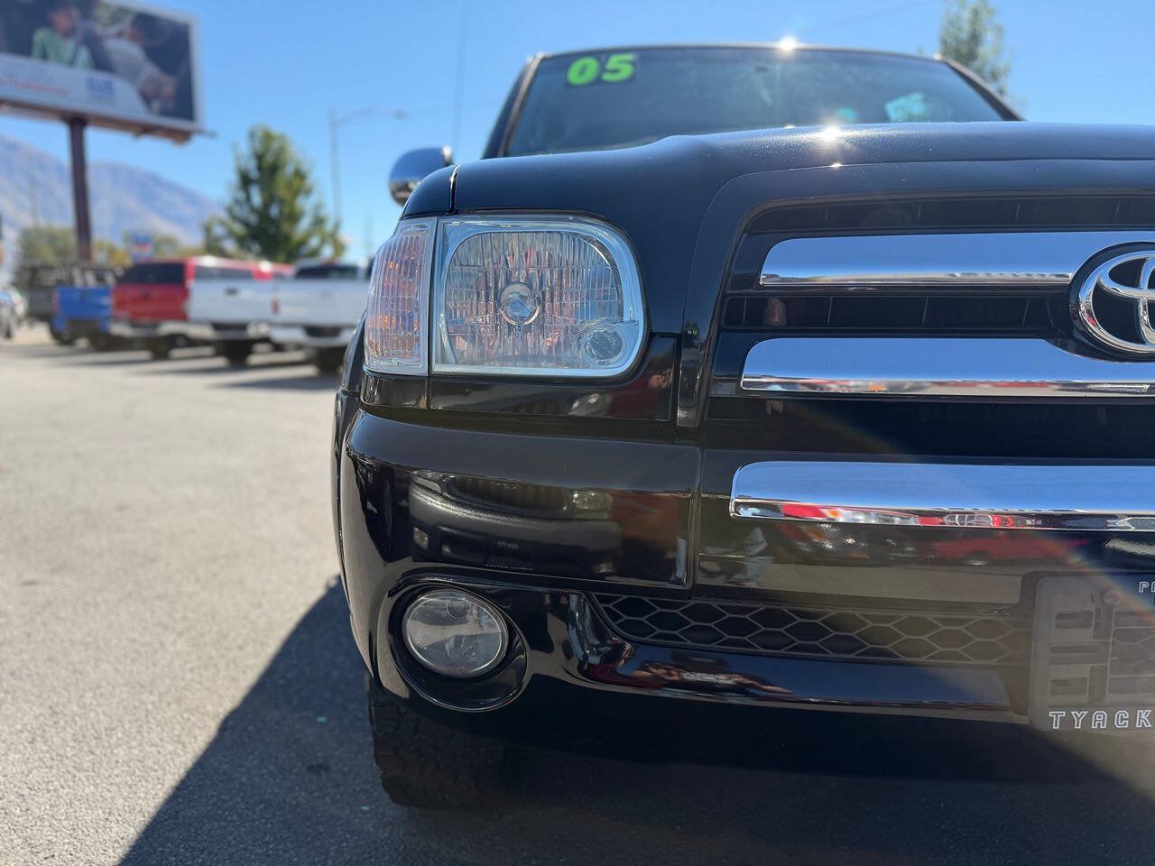 Used 2005 Toyota Tundra SR5 w/ TRD Off-Road Pkg AWD/4WD image 19