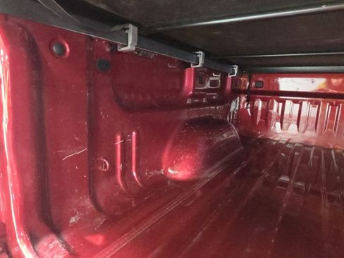 Used 2018 Chevrolet Silverado 1500 LT w/ All Star Edition image 36