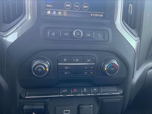 Used 2020 Chevrolet Silverado 1500 Custom w/ Custom Value Package RWD image 16
