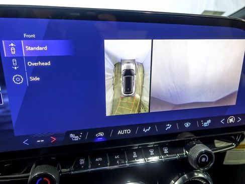 New 2026 Chevrolet Blazer EV LT image 18