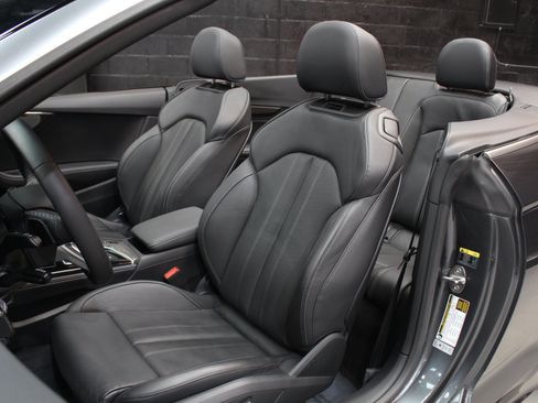 Used 2024 Audi S5 Prestige AWD/4WD image 37