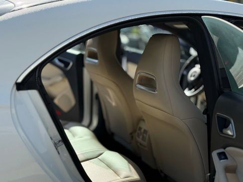 Used 2019 Mercedes-Benz CLA 250 image 28