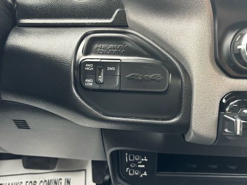 Used 2020 RAM 3500 Tradesman image 35