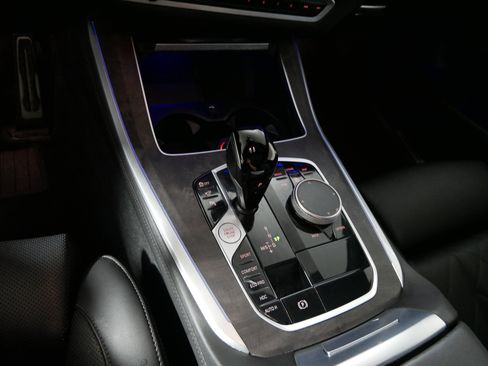 Used 2023 BMW X5 xDrive40i w/ M Sport Package image 24